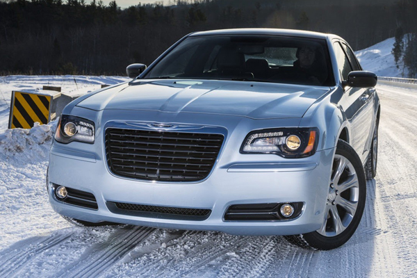 Chrysler 300 Glacier Edition   36 845$